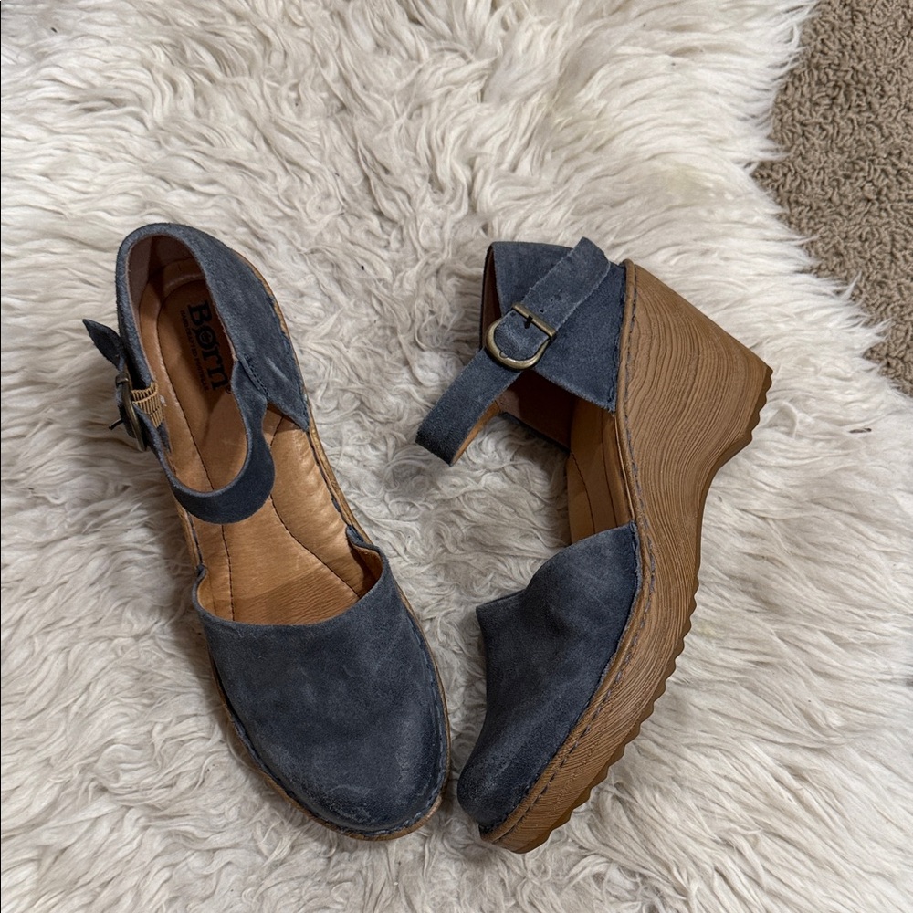 Born Women's Distressed Blue Suede Nellie
Mary Jane Clogs Sandals Sz 10 Festival